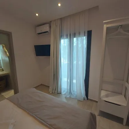 מלון דירות House Karga 3*