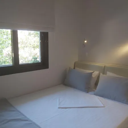 House Karga 3*
