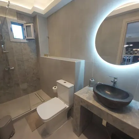 House Karga מלון דירות 3*