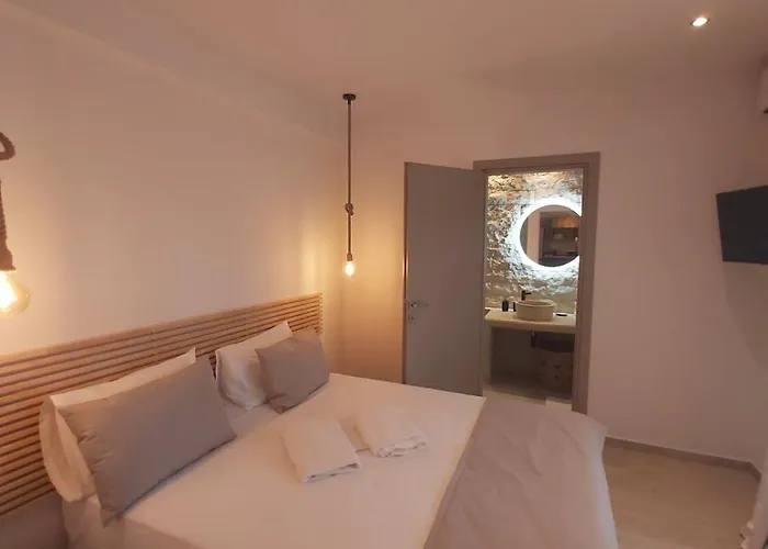 Lägenhetshotell House Karga Ormos Panagias