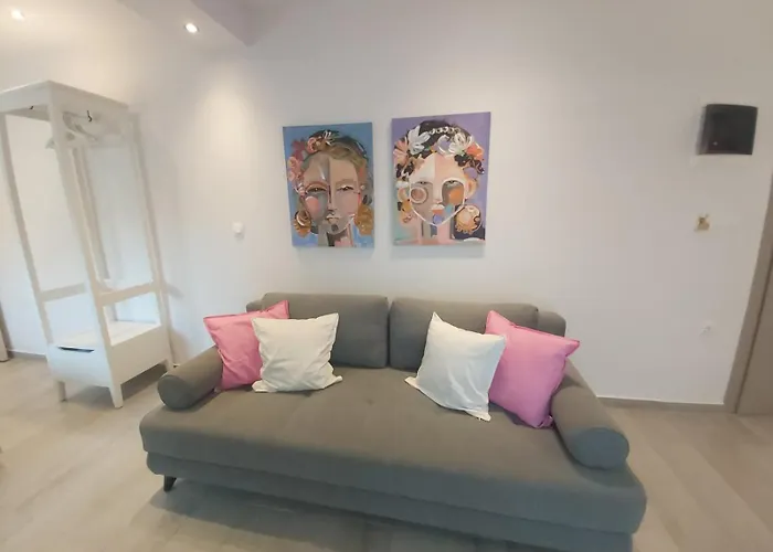 House Karga Lägenhetshotell 3*